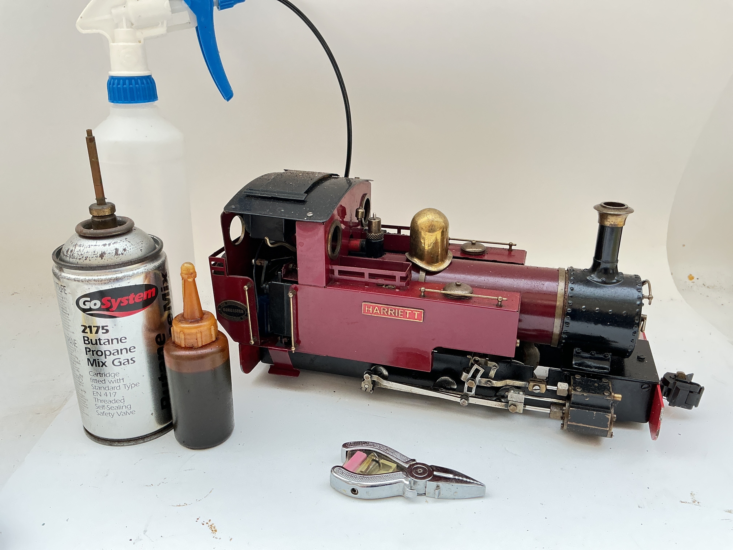 A Roundhouse Live Steam Loco "Harriett" 32/45 mm Gauge. With Carry Case Etc. No Reserve.