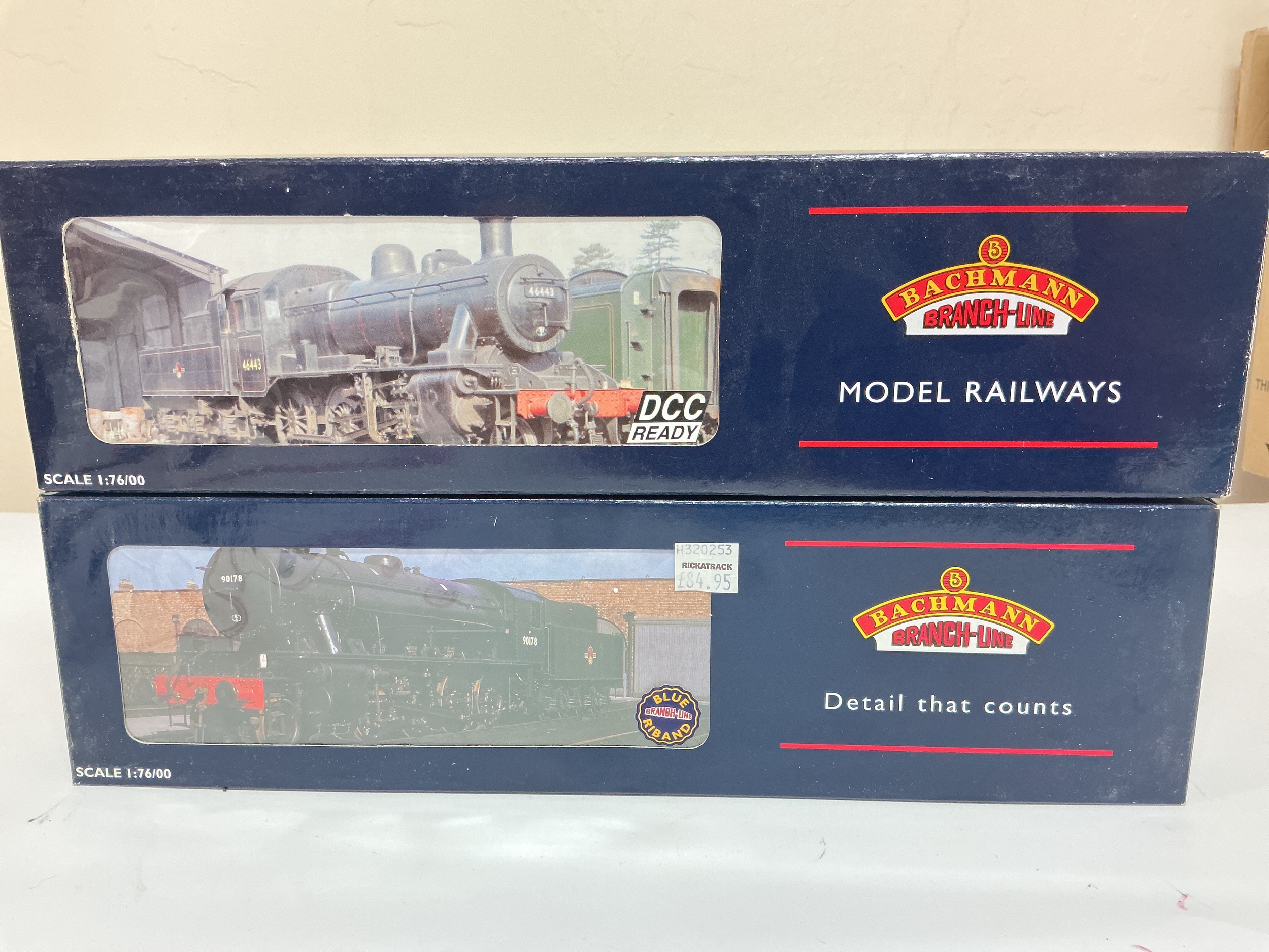 2 Boxed Bachmann 00 Gauge Locomotives. A WD 2-8-0 Austerity 90312 Br. Black #32-253 And A Ivatt Class 2 2-6-0 Br Green #32-828 DCC Ready.