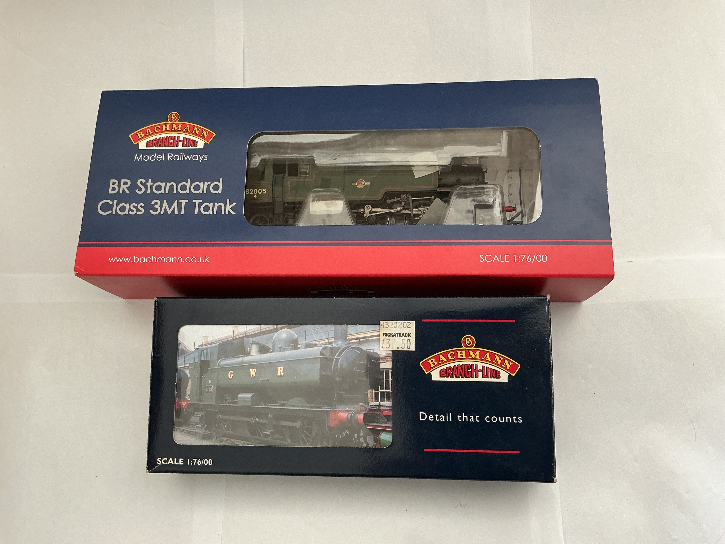 Two Boxed Bachmann Branch-line 00 Gauge Locomotives. one BR Standard Class 3MT Tank 82005 BR Lined Green Late Crest, 31-976 DCC. And One 8750 Pannier Tank 4672 BR Black, 32-202. No Reserve.