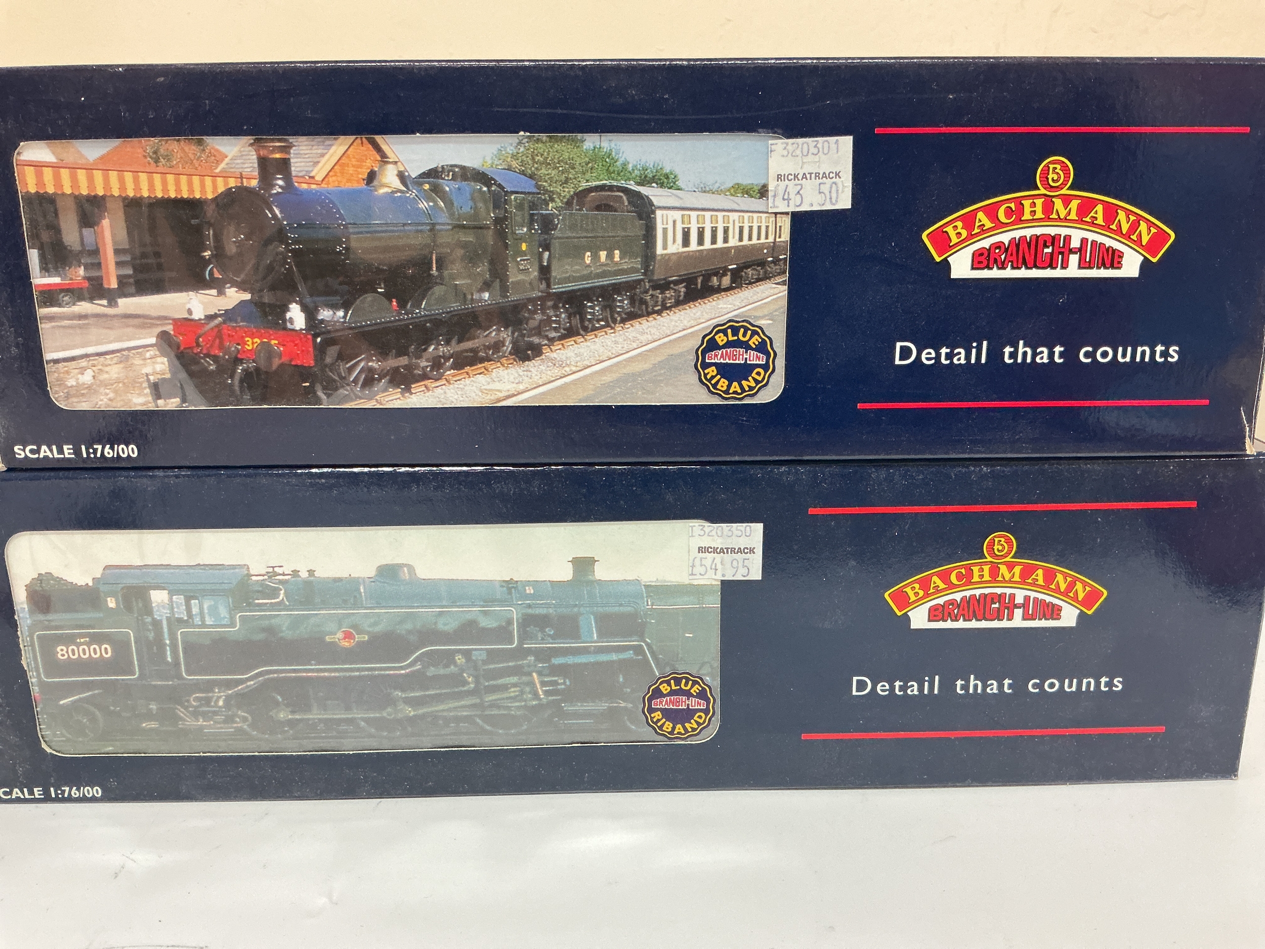 2 X Boxed Bachmann 00 Gauge locomotives. A Standard Class 4MT Tank 80061 BR E/ Emblem #32-350 And A 2251 Collett Good 2260 BR Black E/Emblem #32-301.