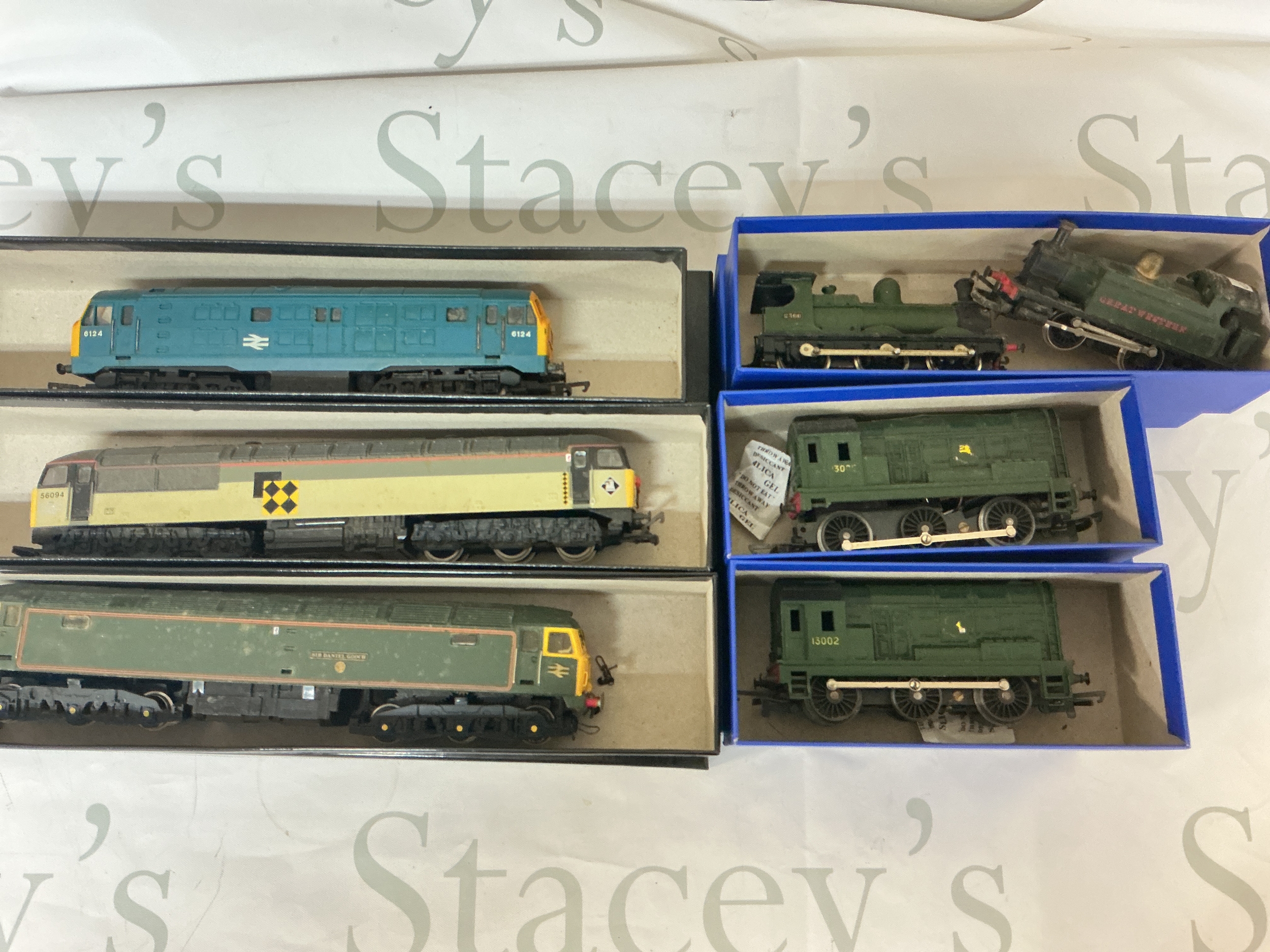 7 X 00 Gauge Locomotives Including Hornby, Mainline, 1 Damaged.