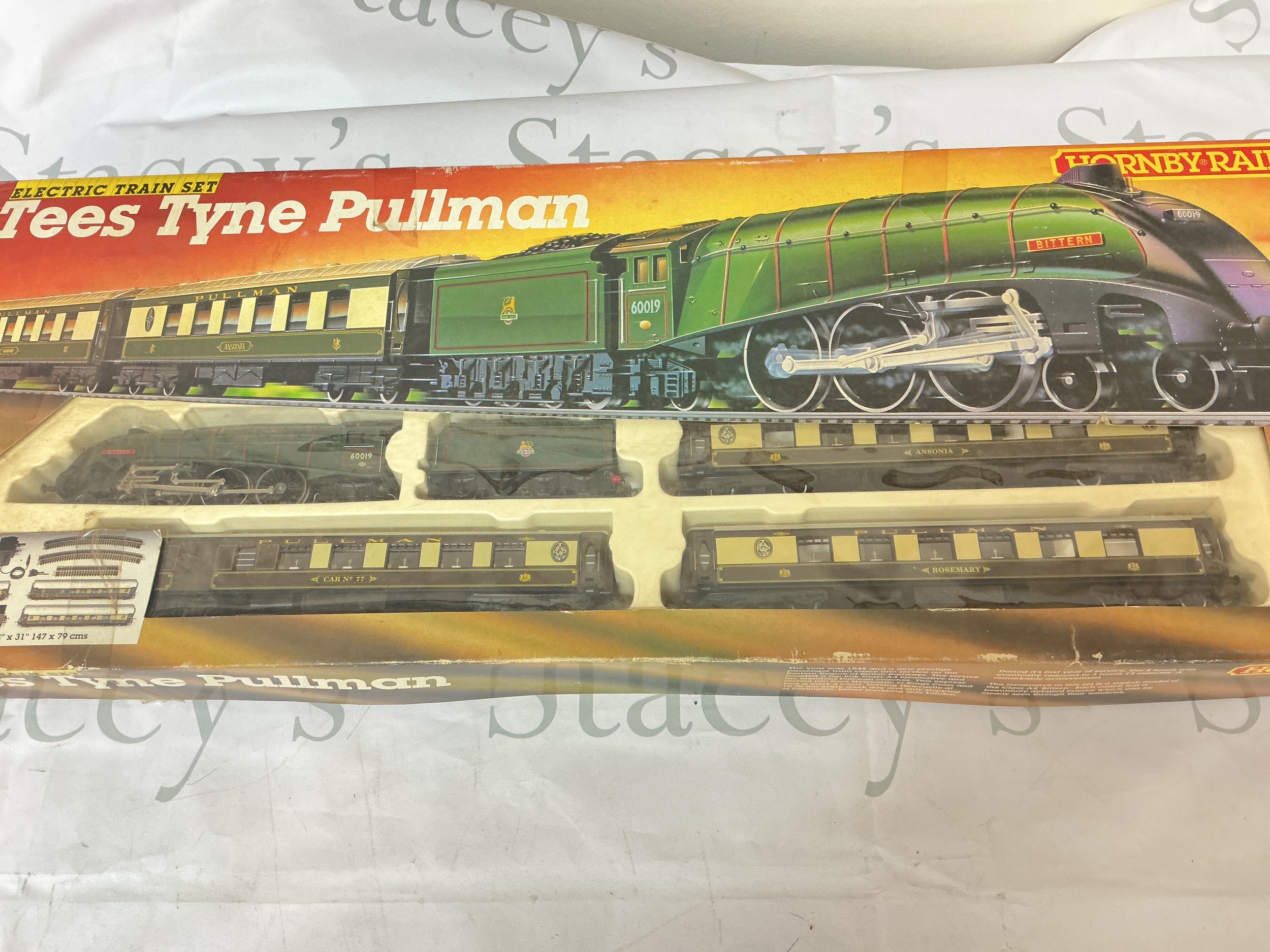 A Boxed Hornby 00 Gauge Tees Tyne Pullman Set. No Reserve.