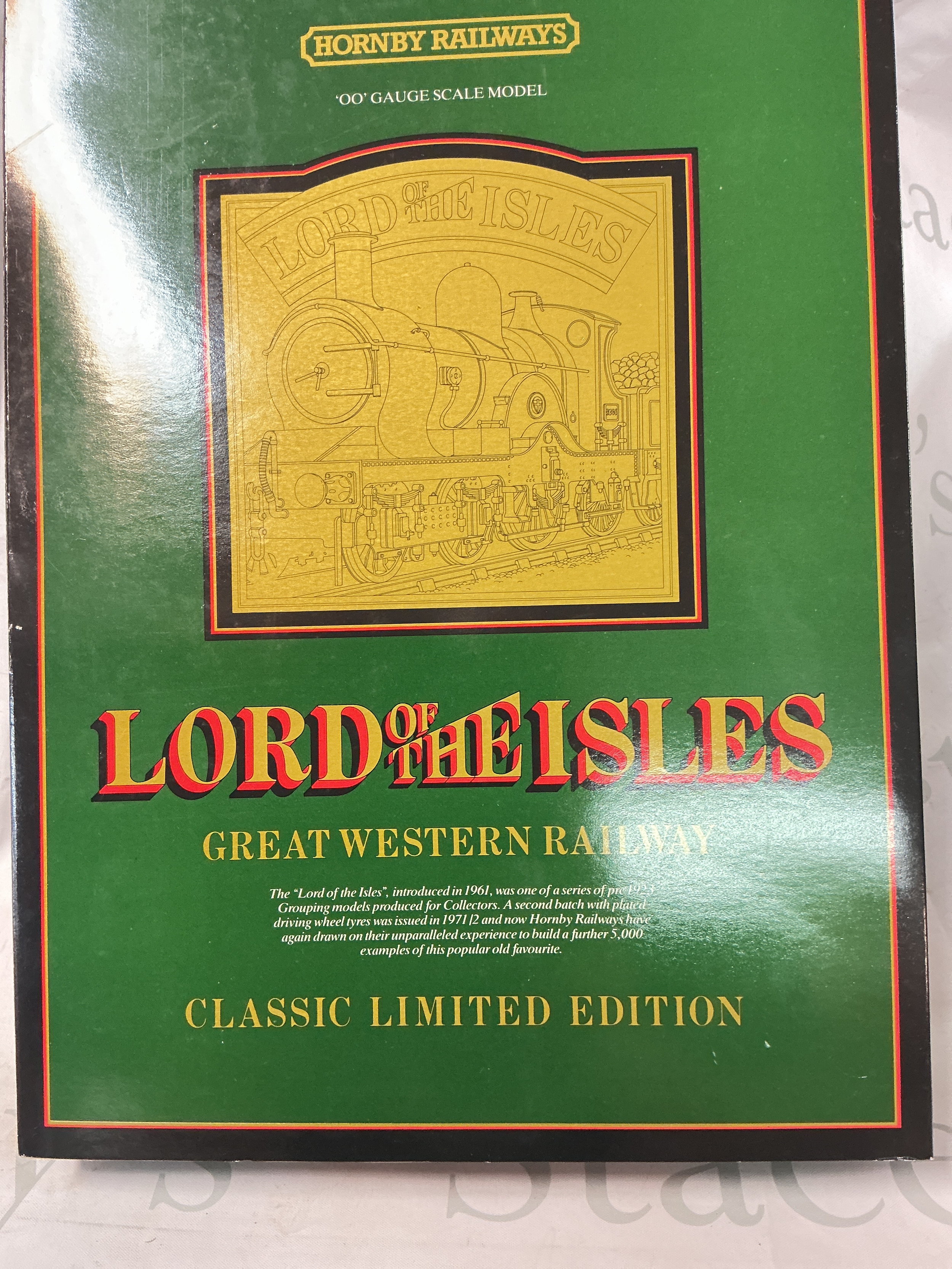 A Boxed Hornby 00 Gauge Lord Of The Isles Set. No Reserve.