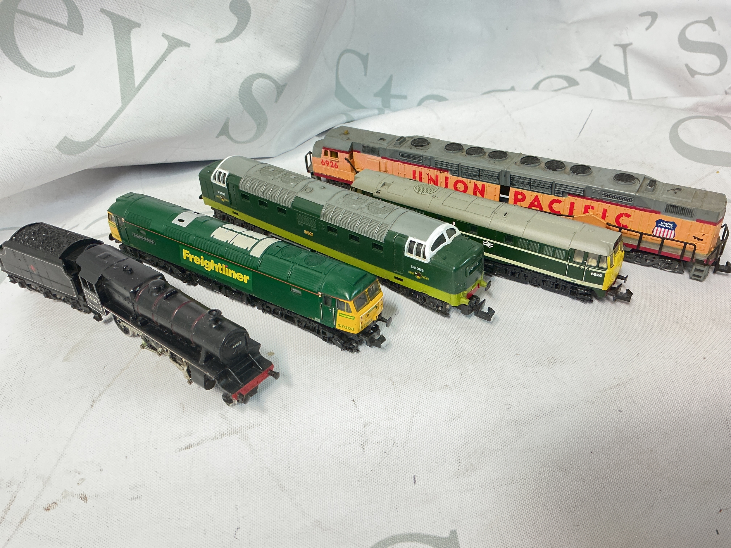 5 N Gauge Locomotives Including Bachmann, Grafar,Lima,