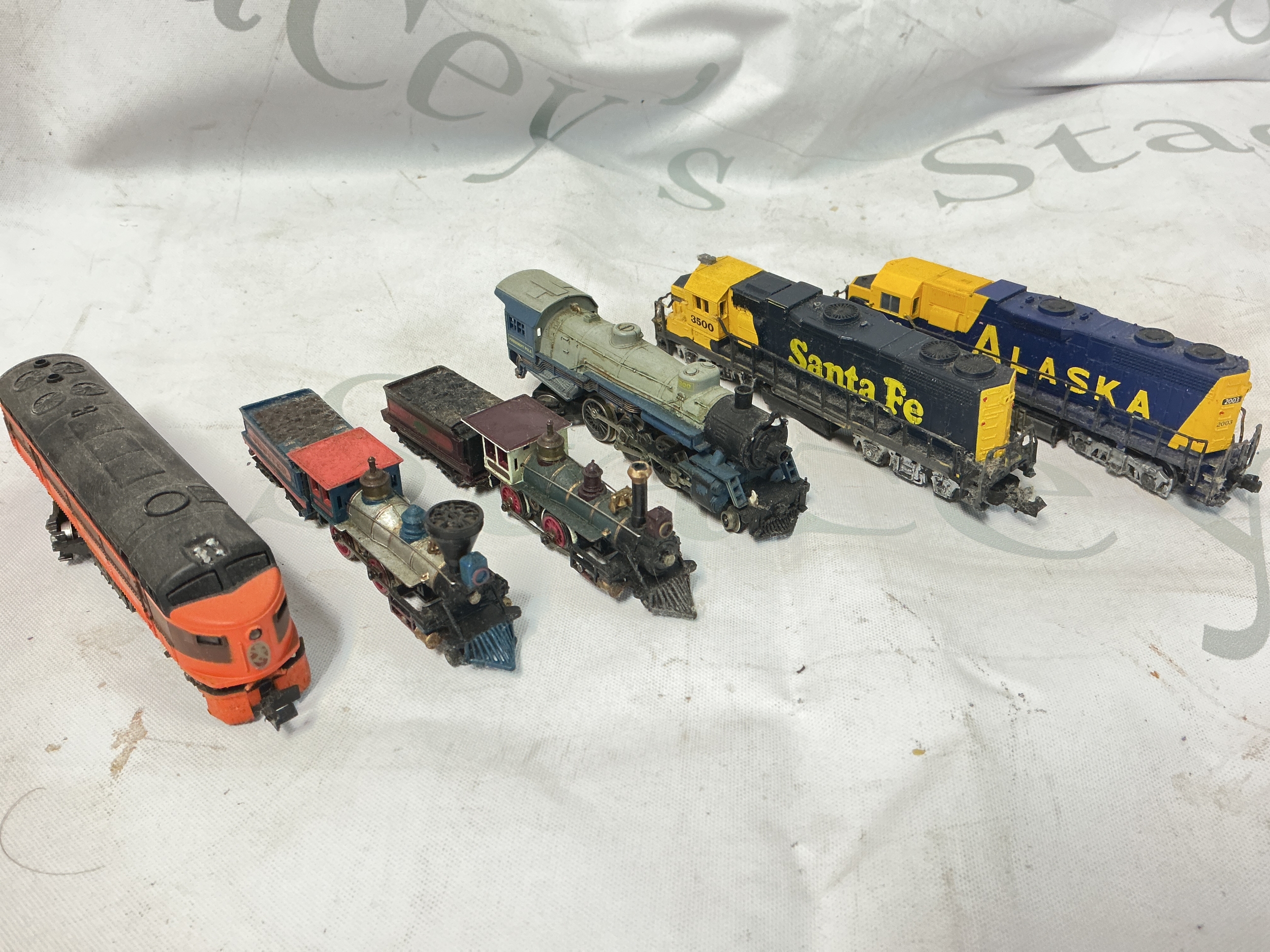 A Collection Of 6 N Gauge Locomotives Including Atlas, Bachmann AndLife-Like. No Reserve.