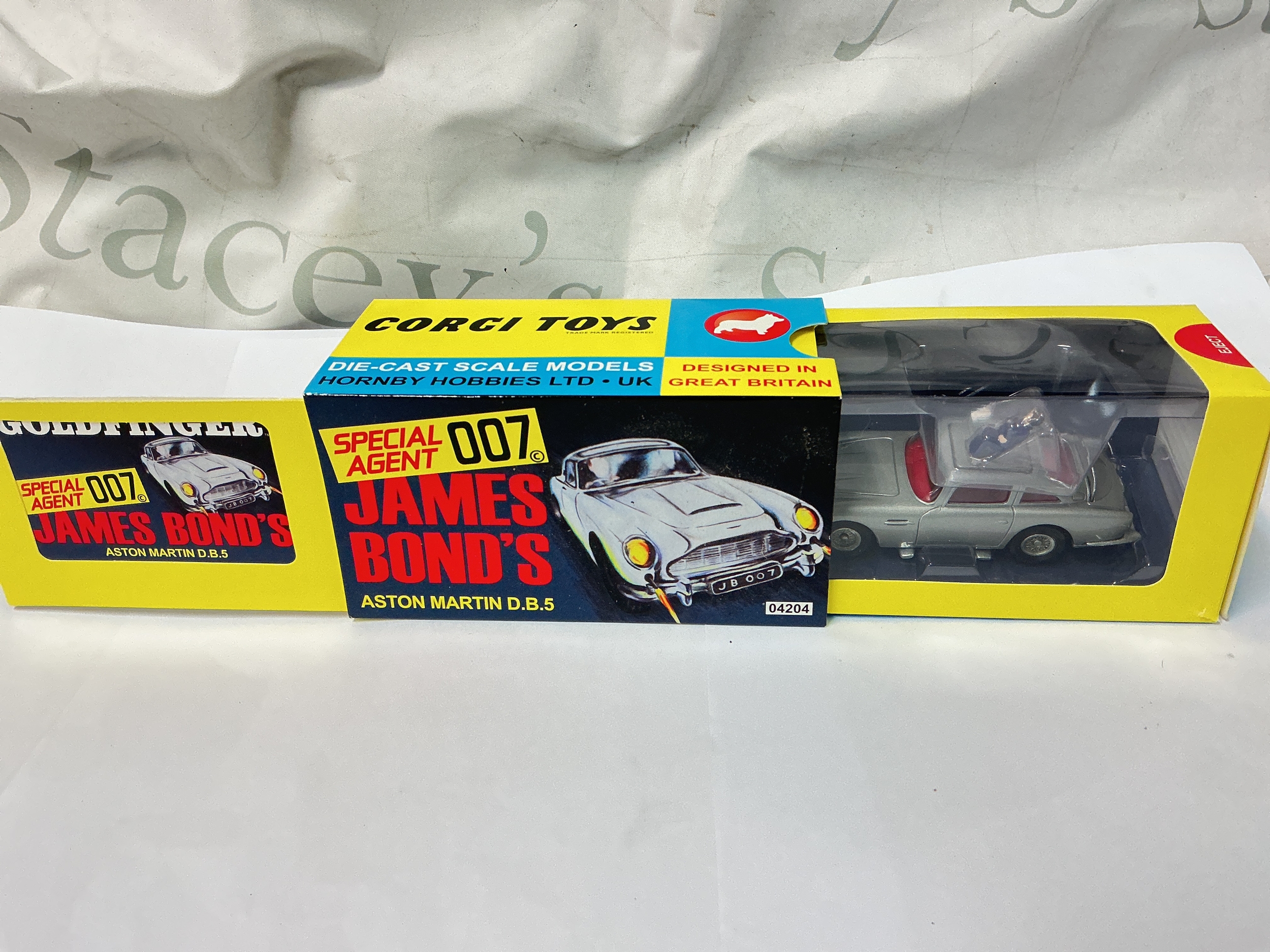 A Boxed Corgi James Bond Aston Martin D.B.5 #04204 No Reserve.