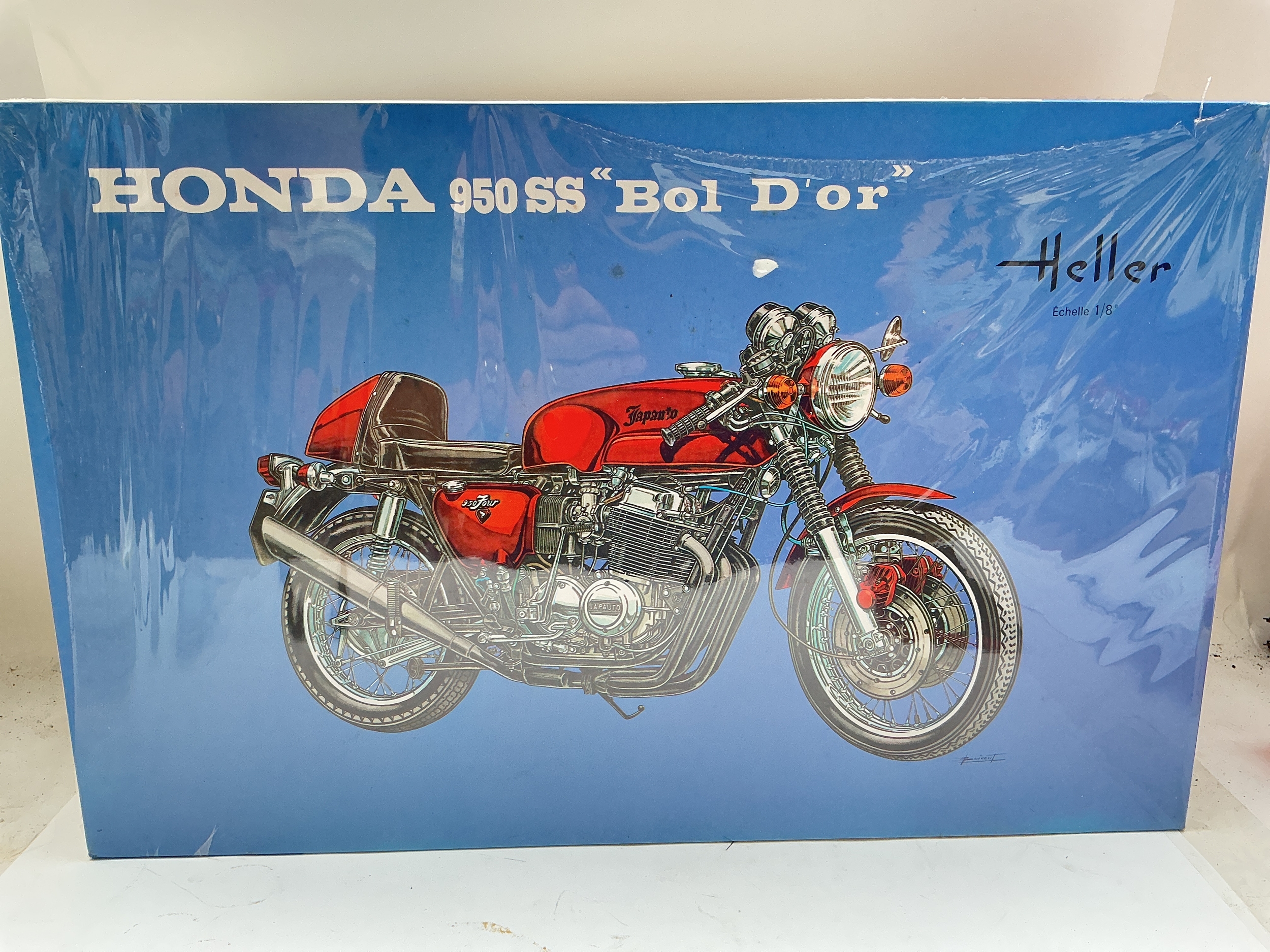 A Boxed And Sealed Heller Honda 950 SS Bol Dor Motorcycle Model Kit 1/8 Scale.