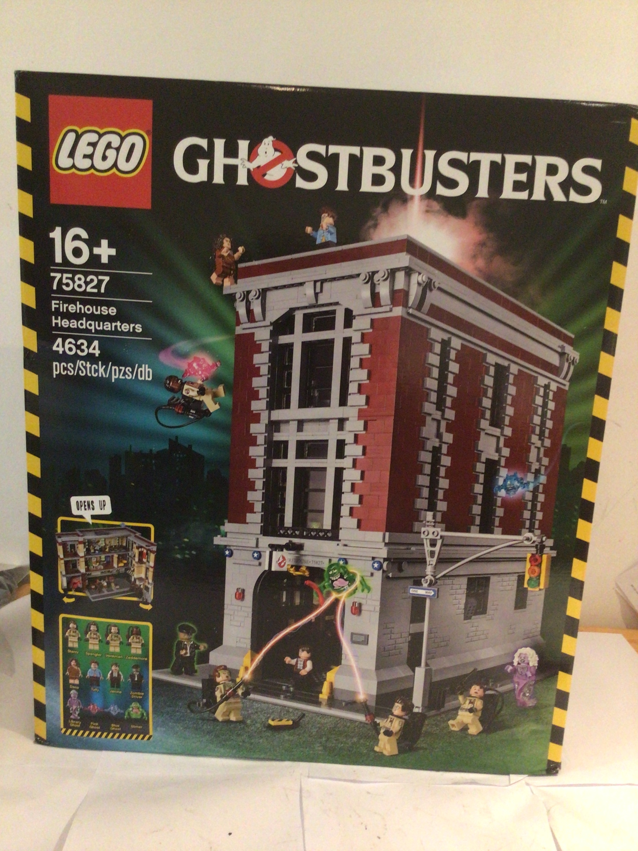 Sealed box of Lego 75287, Ghostbusters Firehouse Headquarters.