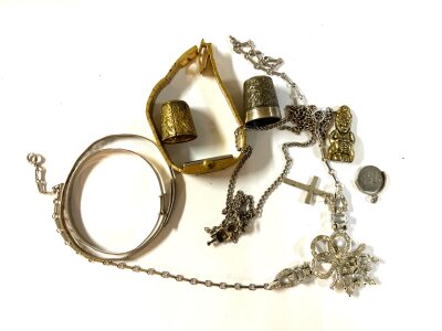 A small collection of jewellery to include a paste Trifari necklace.