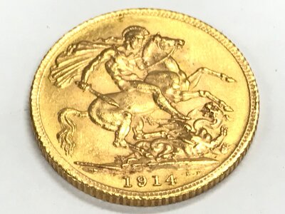 A 1914 full sovereign