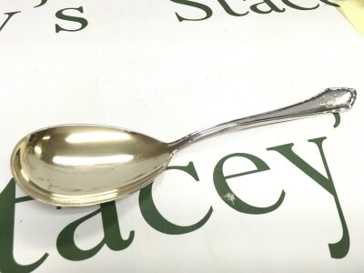 A continental (800) spoon, 22cm long. 90g total weight