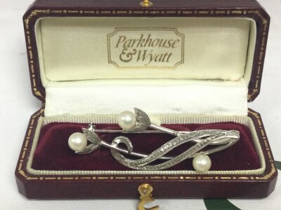 A silver sterling brooch- NO RESERVE