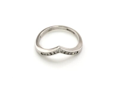 A 9ct white gold wishbone ring set with row of small brilliant cut diamonds. Size M and 2.12g