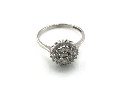 A 9ct white gold cluster ring size L and 2.06g