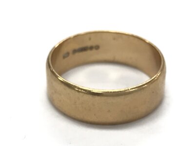 A Gents gold ring, size R,4.8g