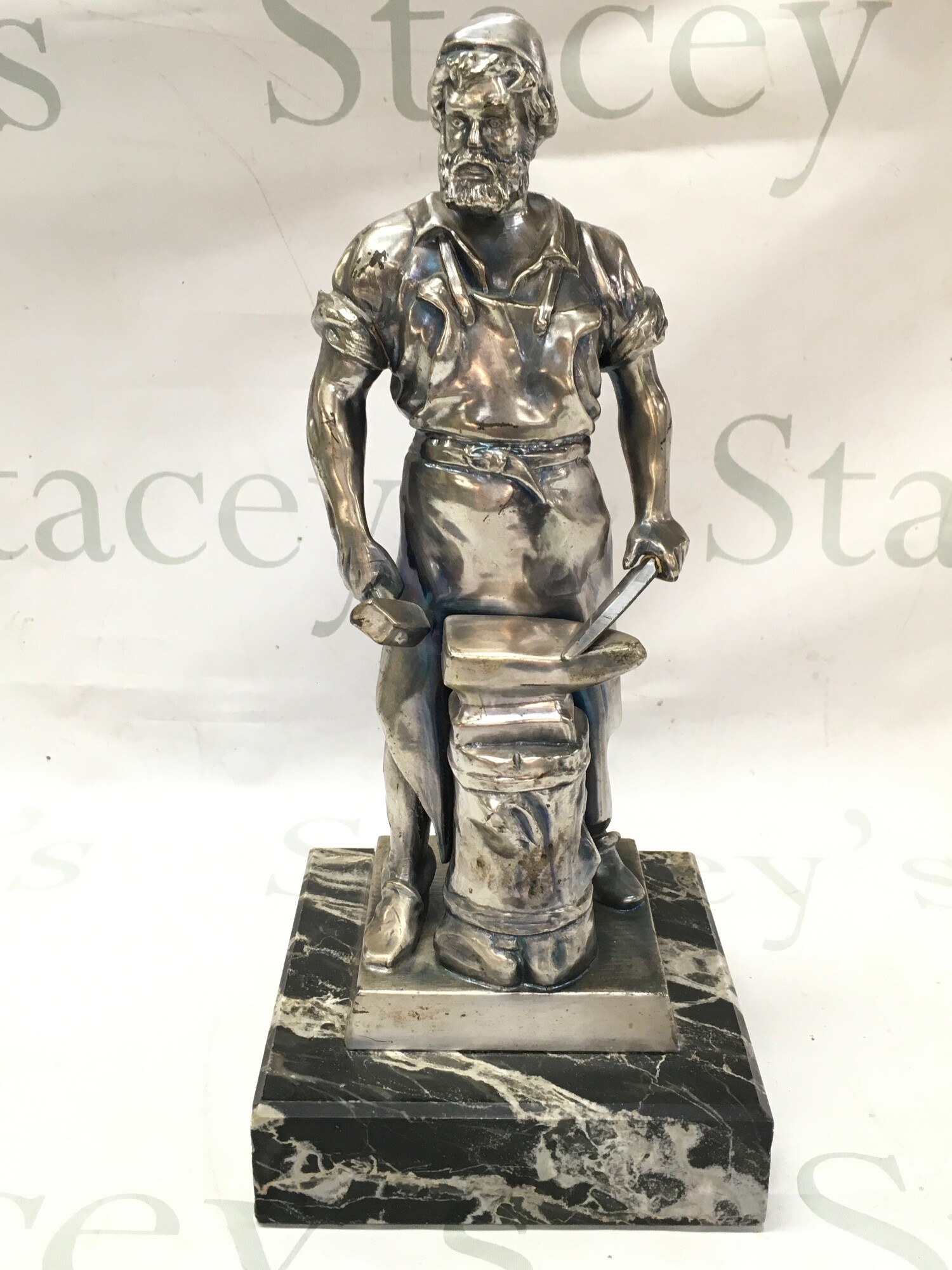 Antiques & Collectables