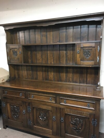 A Tudor inspired oak dresser. 166cm wide ,184cm tall, 45cm long- NO RESERVE