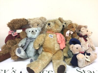 A Collection of bears British small production bears by Mary Holden Joan Crosbie Clemente’s Irish Bear company and many more (a lot)