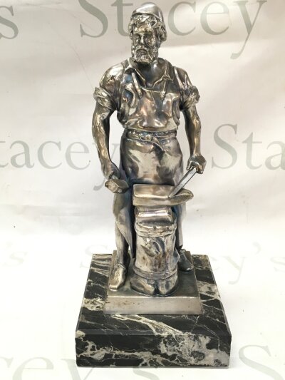 Antiques & Collectables