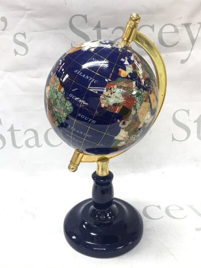 A specimen globe, 34cm tall