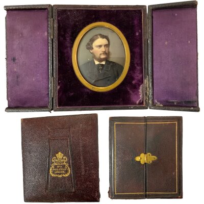 A 19th-century cased portrait, daguerreotype of a gentleman. 11cm x 9.5cm