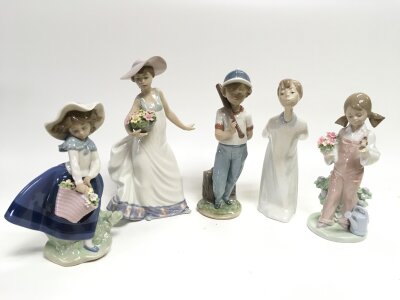 Five boxed lladro figures. 7610,5222,5790,5217,4869