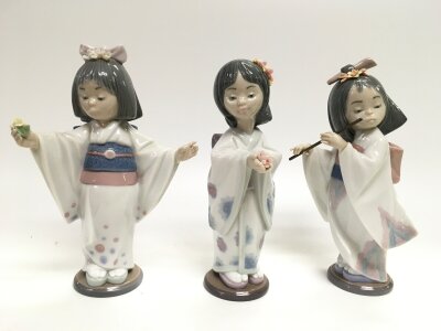 Three boxed Lladro figures- Japanese girls in traditional kimono attire. 6150,6151,6152