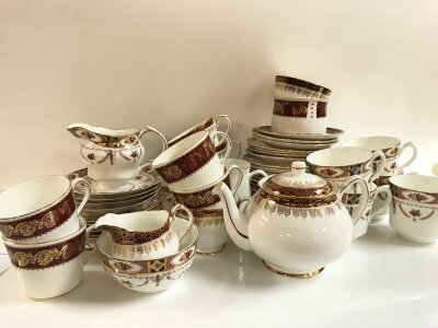 Coffee sets including Duchess Winchester, Elizabethan burgundy, Arklow