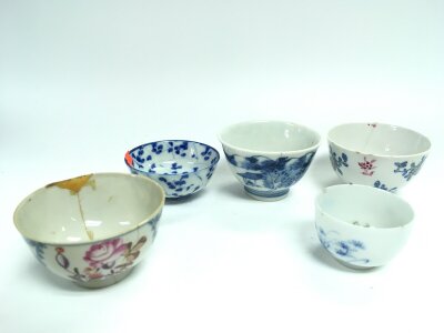Chinese export blue and white teacups