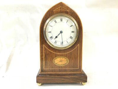 An Edwardian mantle clock 24cm tall 14cm wide NO RESERVE