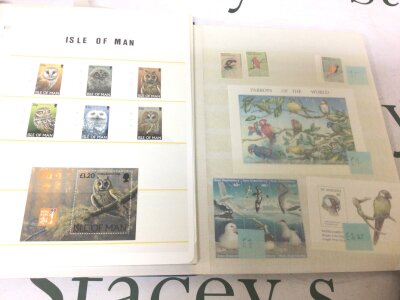 A collection of Isle of Man and other stamps mainly all unused Bird theme Pictorials. In two albums (2)