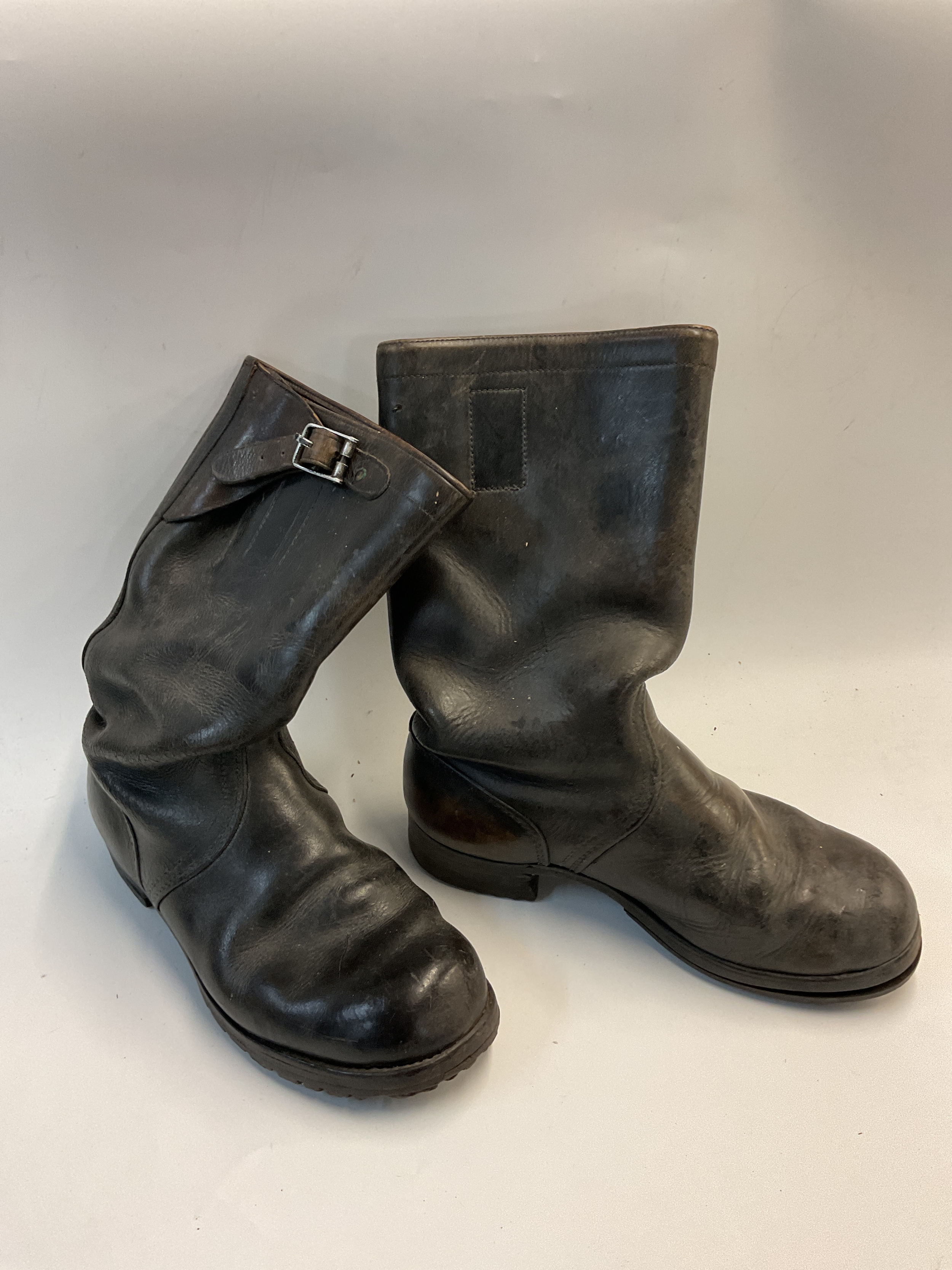 Pair of Jack Boots, heavy leather, aluminium buckles size 8.  NO RESERVE