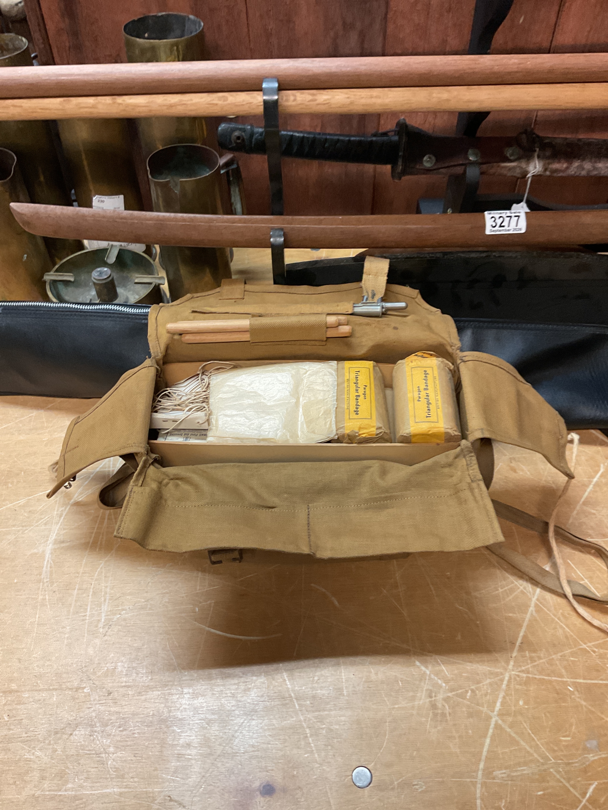 WWII First aid pouch, full with original kit.