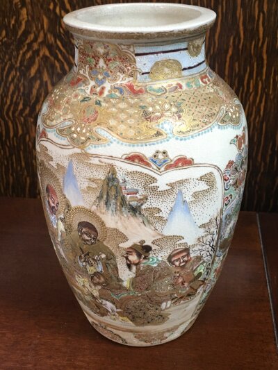 A 19th century Japanese satsuma vase , 21cm tall