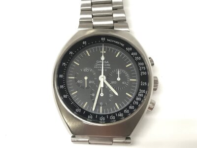 OMEGA SPEEDMASTER MARK II CHRONOGRAPH Circa 1972. Comes with service paperwork and omega service case.
