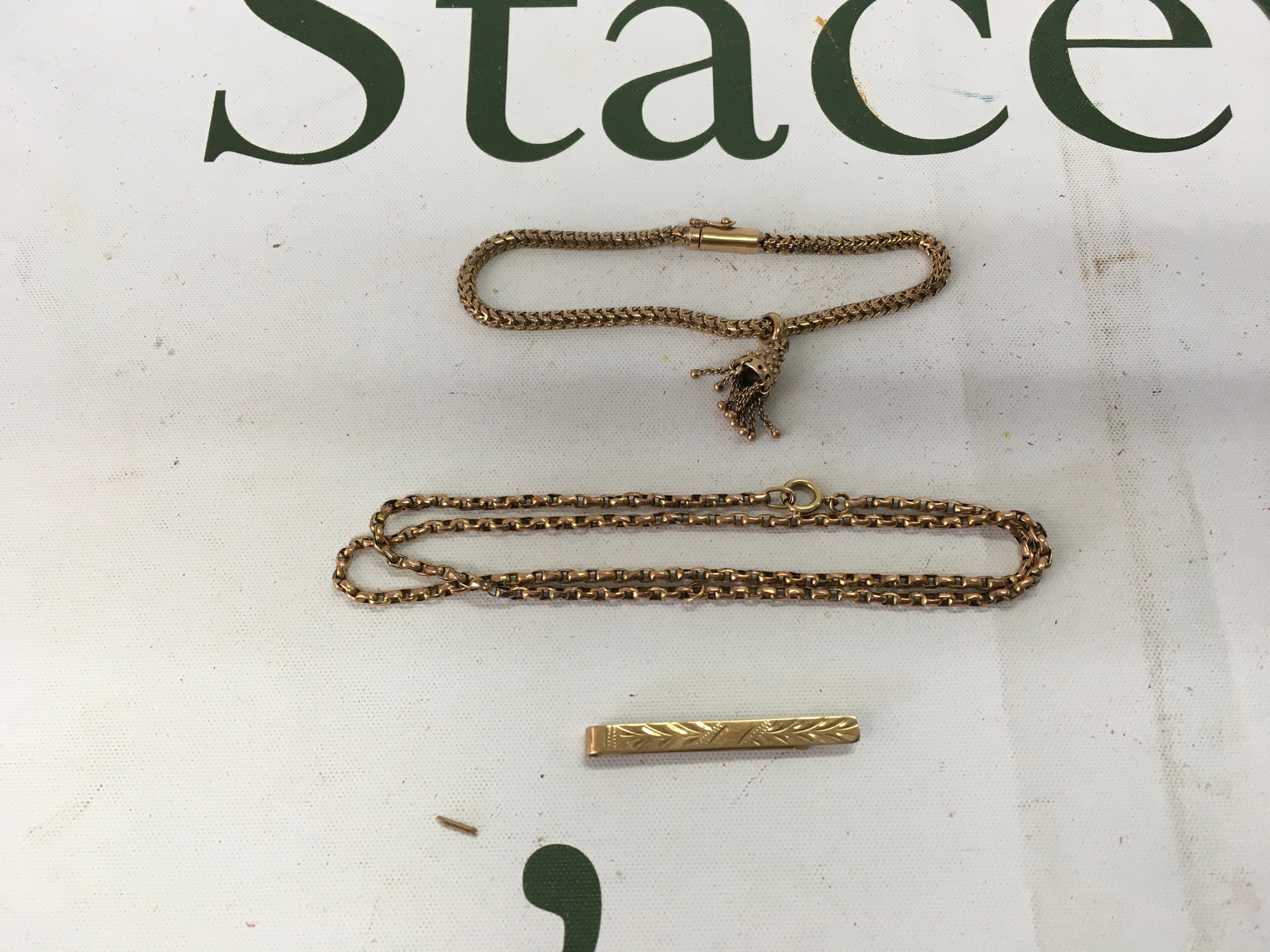 9 ct bracelet, necklace and tie slide. 16 grams.