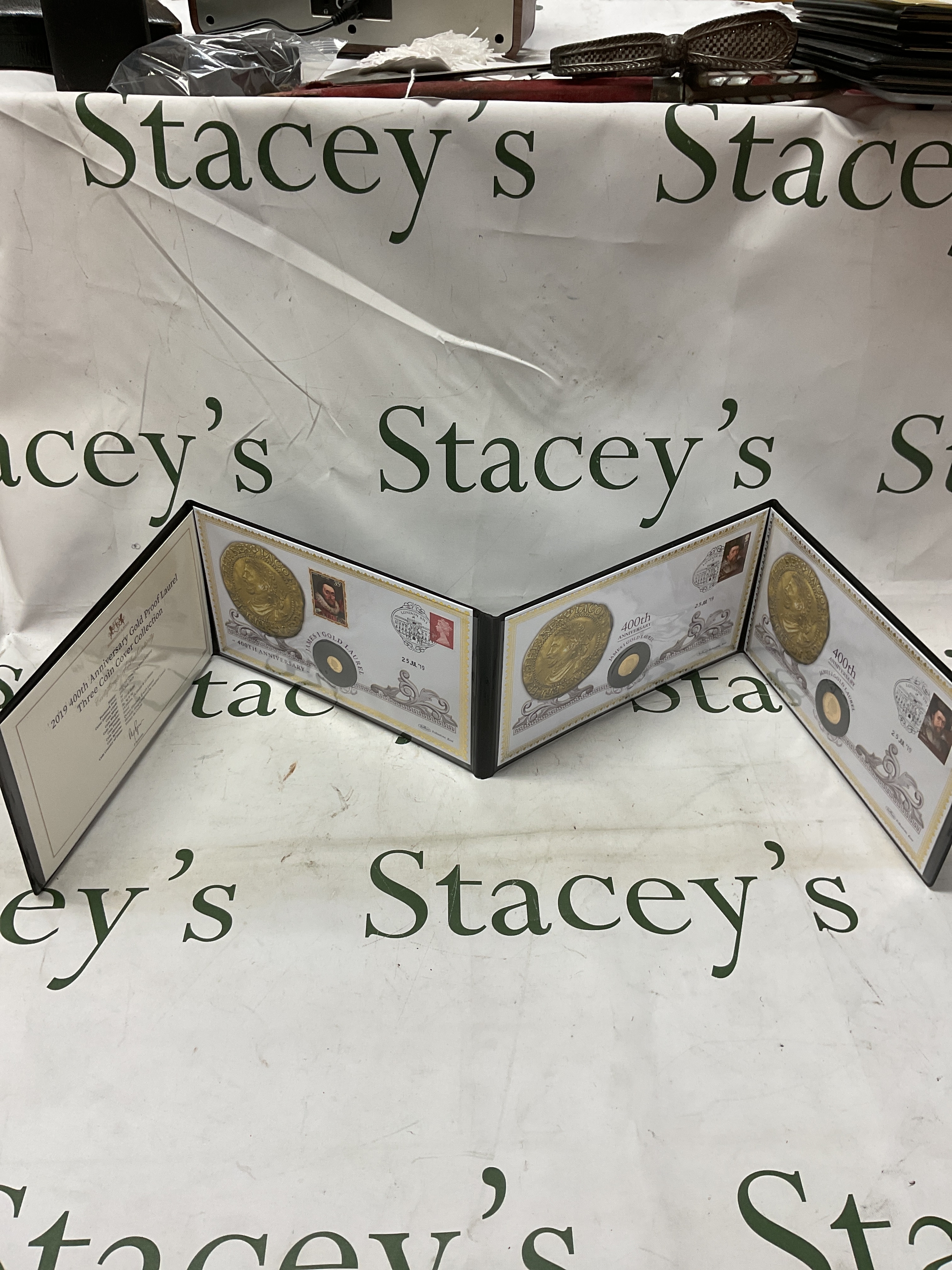 2019 400th Anniversary Gold Proof Laurelthree coin cover collection. Comprising full, half and quarter proof sovereign ltd Ed of Fifty.