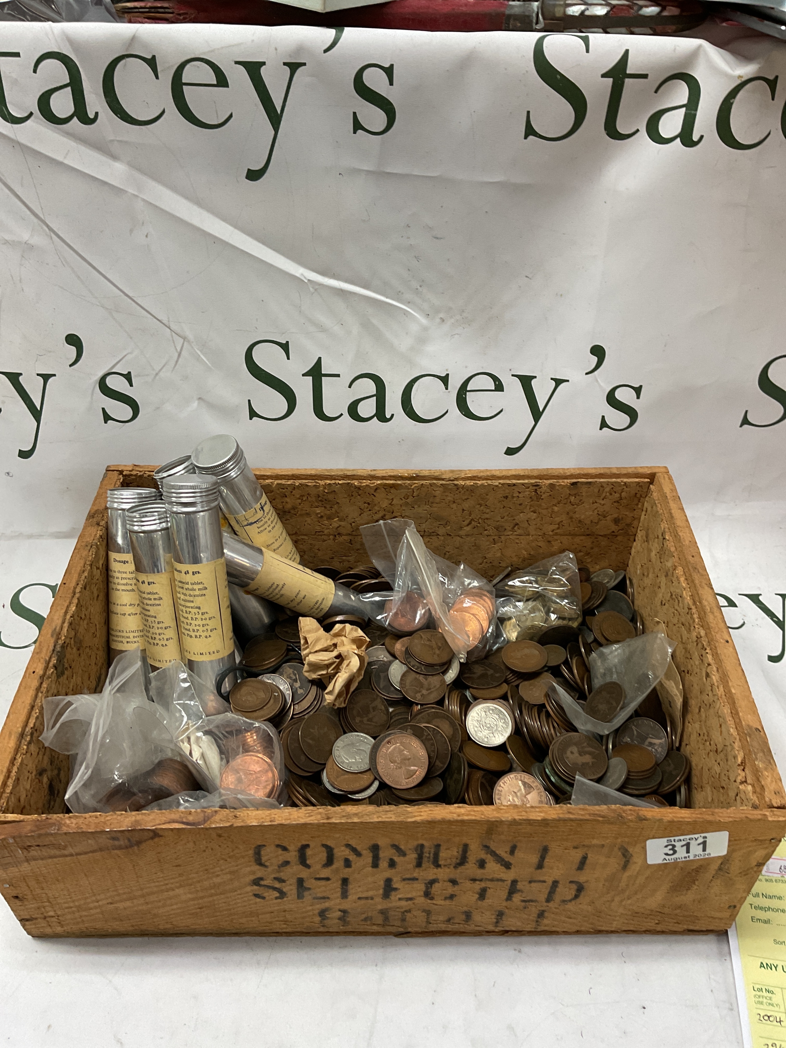 Wooden crate of coins to inc Victorian to QEIIR pennies, half pennies, shillings, florins, half crowns.all differing grades.