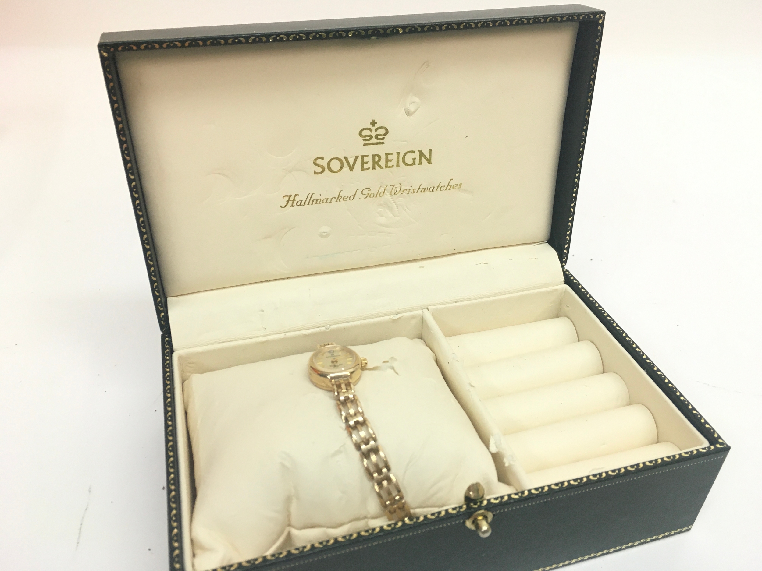 A 9ct gold Sovereign ladies watch in box