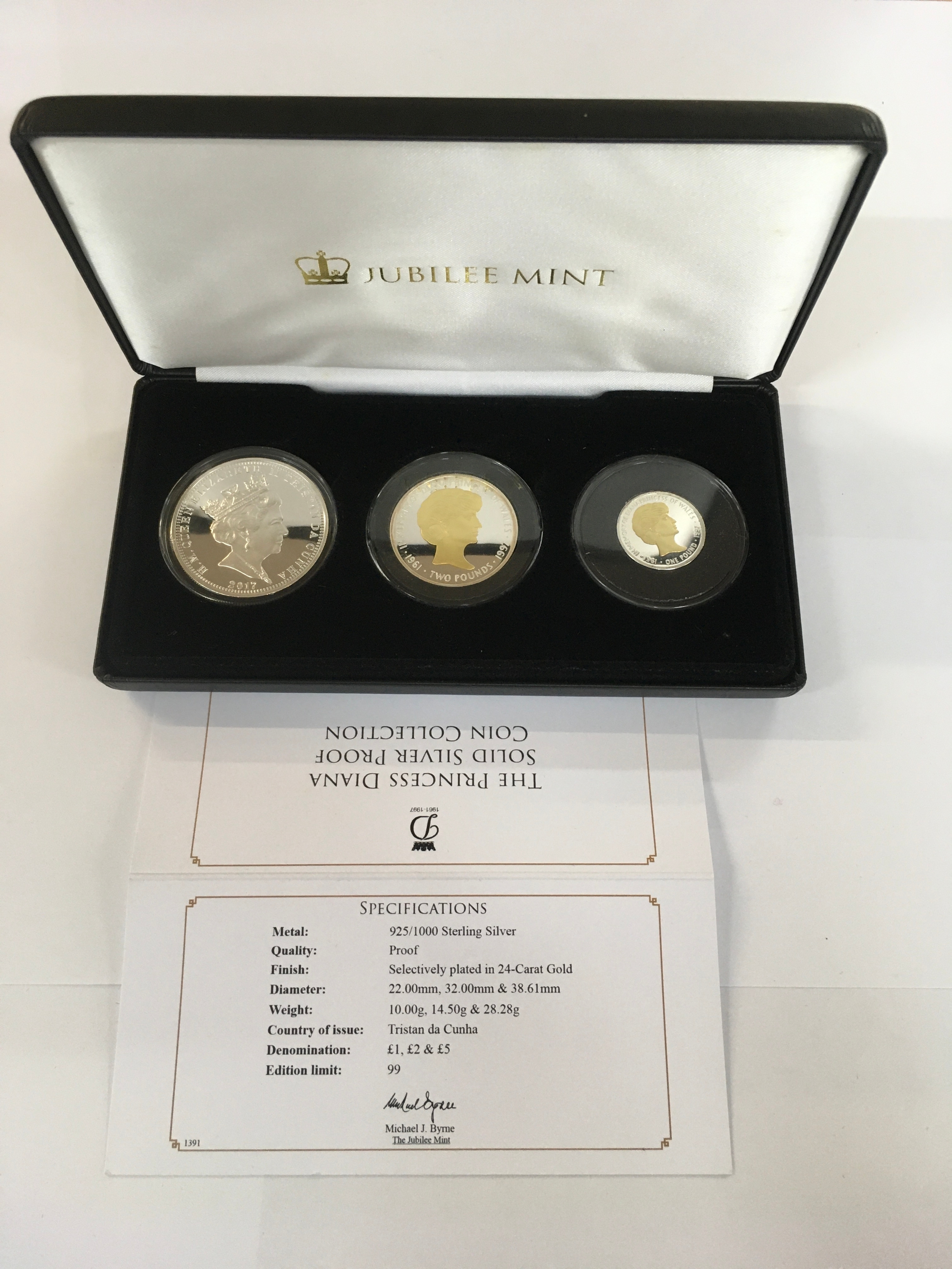 Memorial of of Princess Diana Solid Silver Proof Commemorative 1997-2017.  3 Coin set. £1, £2, £5. Includes Jubilee Mint case and Proof of authenticity specifications.