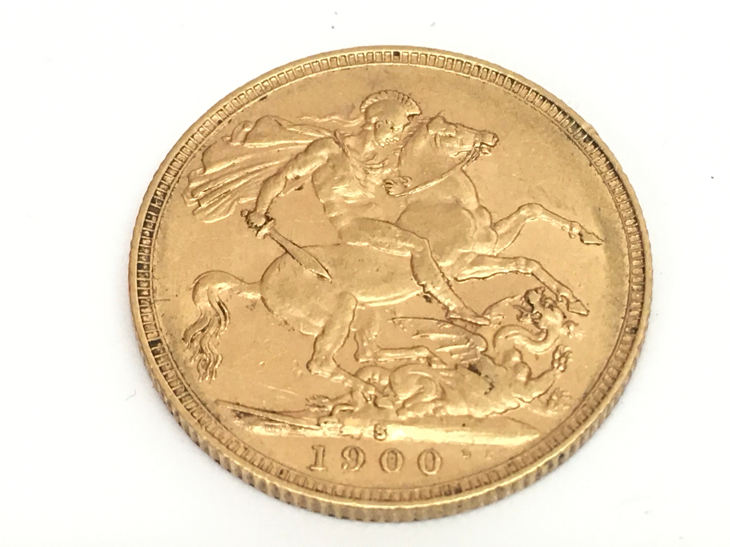 A 1900 full sovereign 