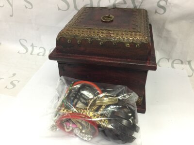 Burberry beaded bracelet, Dyrberg, Kern bracelet and others approx 15