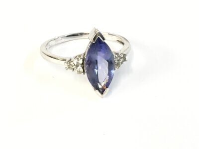 A 9ct white gold ring set with Tanzanite.