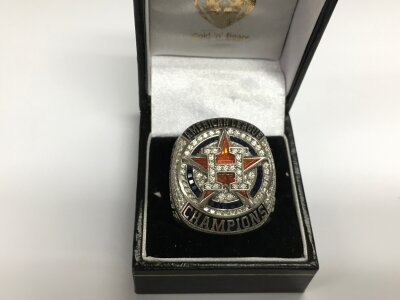 A silver American League 2019 champions ring set with diamonds, approx 50g, approx size S.