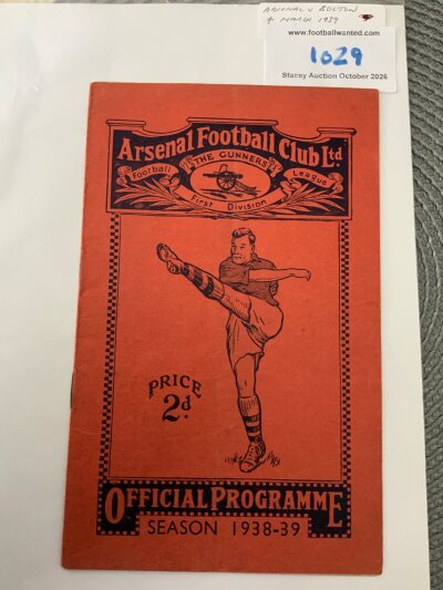 38/39 Arsenal v Chelsea Football Programme: Excellent condition league programme with no team changes. Rusty staples holding firm.
