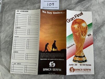 1986 World Cup Final Football Programme: Unofficial Argentina v West Germany 6 page pull out produced by Mexican Bank Serfin in excellent condition.