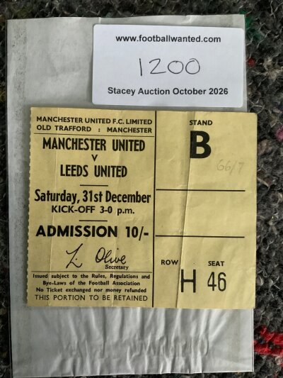 1966/67 Manchester United v Leeds Utd Football Ticket: Good condition league match with fold. Man Utd champions.