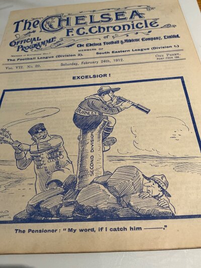 1911 - 1912 Chelsea v Burnley Football Programme: Ex bound volume with no team changes for the match on 24 February.