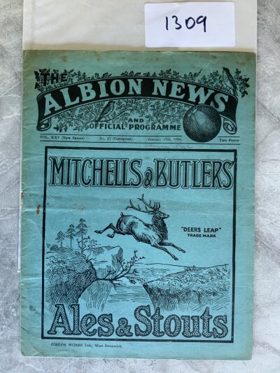 1933 - 1934 West Brom v Chelsea FA Cup Football Programme: Very good condition with no team changes.  After extra time written to team page.
