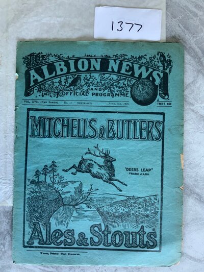 1925 - 1926 West Brom v Tottenham Football Programme: Division 1 match programme in fair condition with no team changes. Wear to outer edge and top of spine.